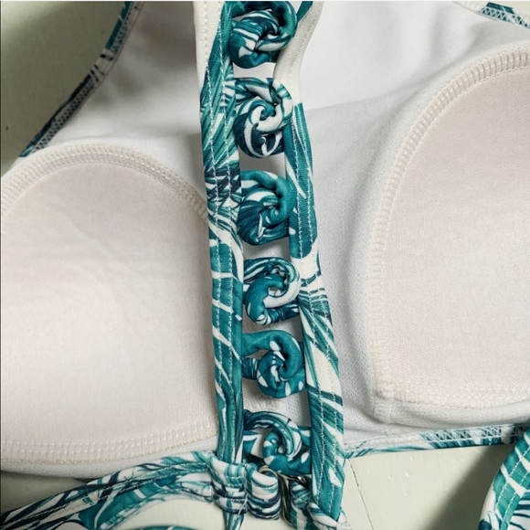 PacSun Bathing Suit Top - Picture 4 of 7